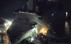 <b>此后是1982年服役的“尼米兹”级航母的三号舰“</b>